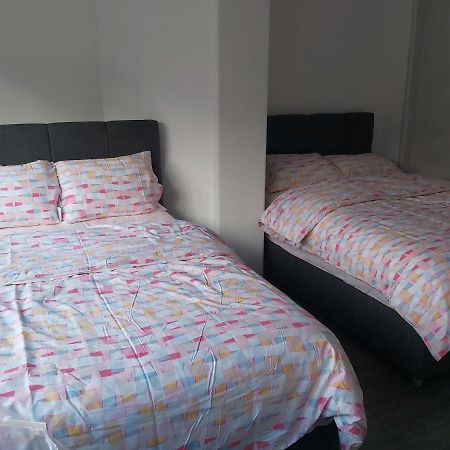 Sint-Pieters Station Rooms Gand Esterno foto